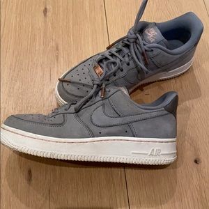 Nike Air Force 1 ‘07 Pinnacle - size 6
